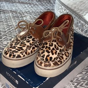 Women’s Sperry top sliders cheetah